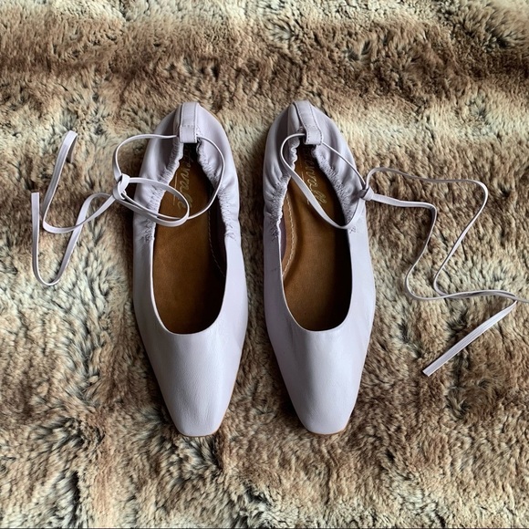 L'Intervalle Lilac Lace-Up Square Toe Flat - Picture 1 of 9